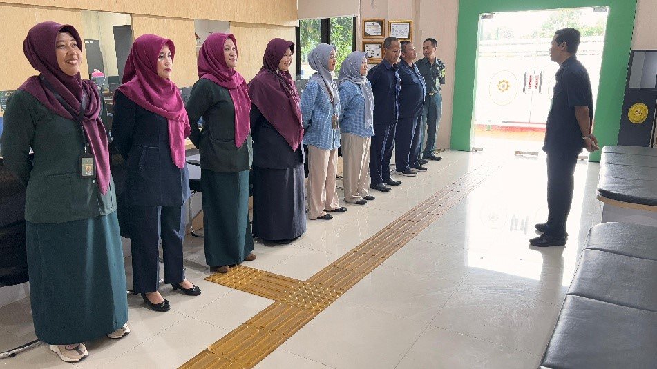 Briefing 19 Mar 1